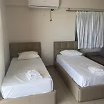 Xhulio Apartamento Sarandë