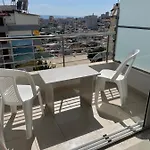 Xhulio Apartamento *