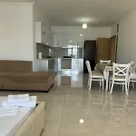 Xhulio Sarandë