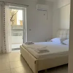 Xhulio *
