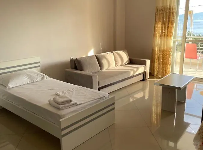 Xhulio Apartmán Sarandë