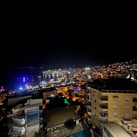 Xhulio * Sarandë