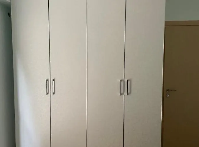 Apartament Xhulio Saranda