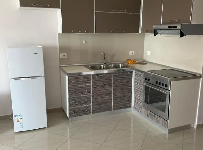 Apartament Xhulio Saranda