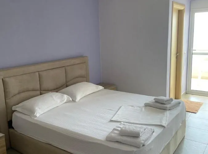 Xhulio Apartament Saranda