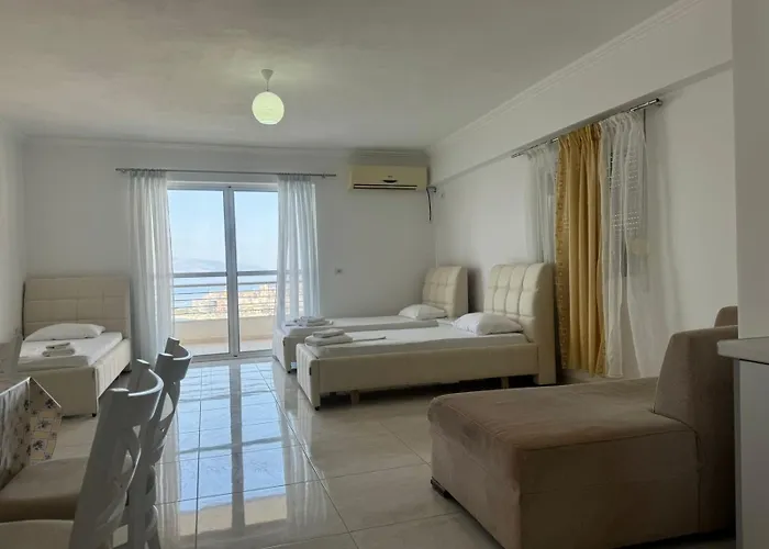 Apartment Xhulio Sarandë