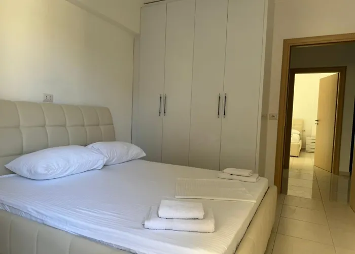Xhulio Apartament